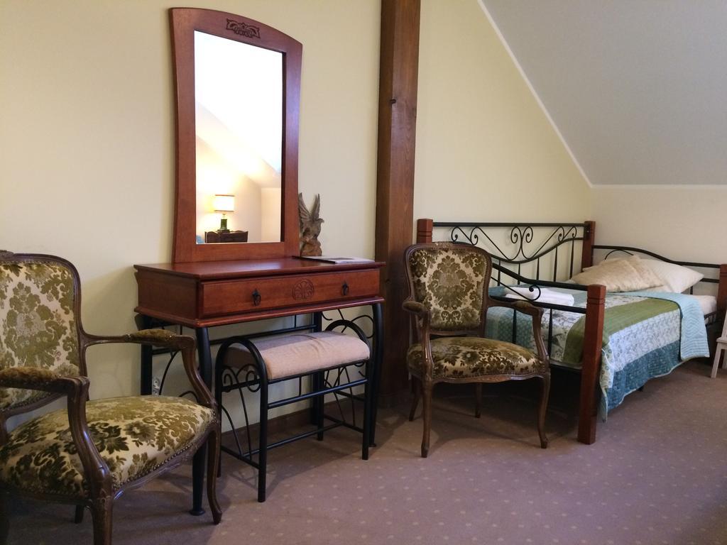 Stajnia Sarnowek Nad Jeziorem Rozany Bed & Breakfast Rozajny Wielkie